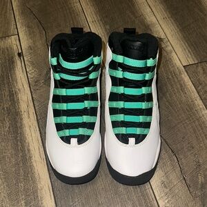 Jordan 10’s